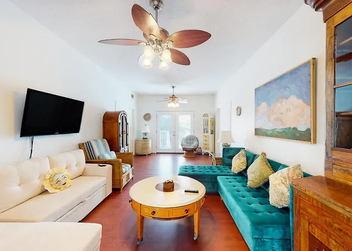 Abaco House Holiday home *